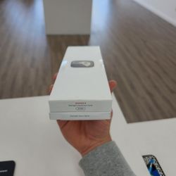 Apple Watch Series 9 41mm Aluminum Case(Cellular) Starlight New - No Outer Box Cover 🔥 
