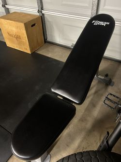 Fitness Gear Weight Bench For Home Gym Excellent Condition
