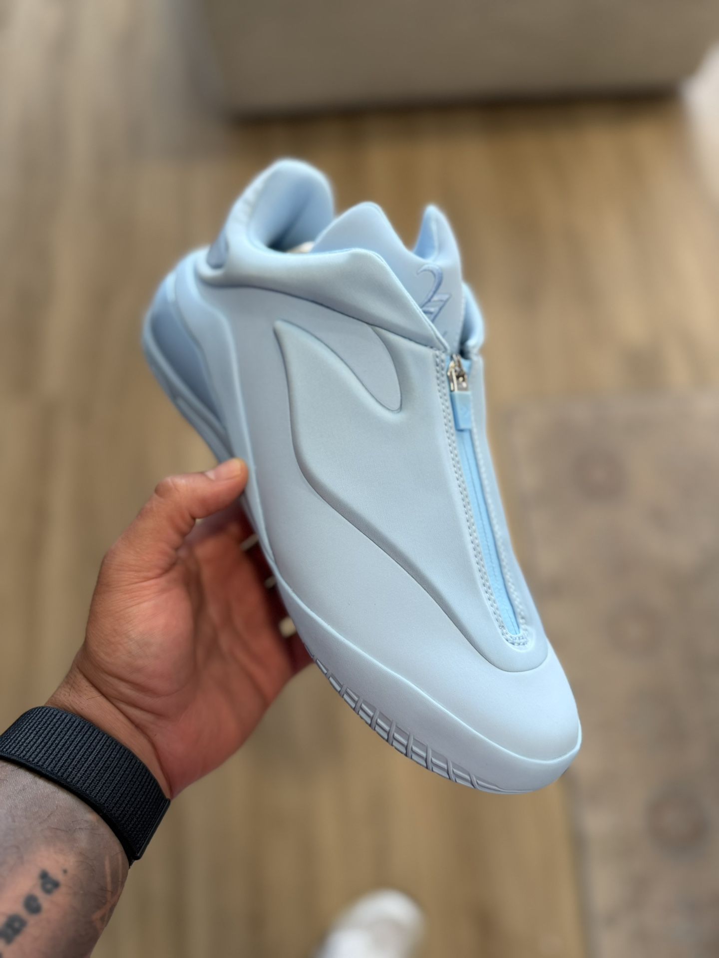 Converse Shai 001 Sz 10.5 Masi Blue 