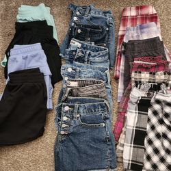 16 Pairs Of Girls 7/8 Shorts And Skirts
