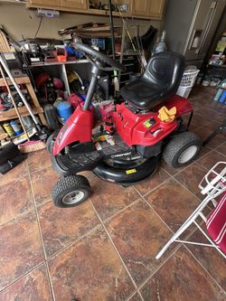 Troy‑Bilt TB30R Riding Mower