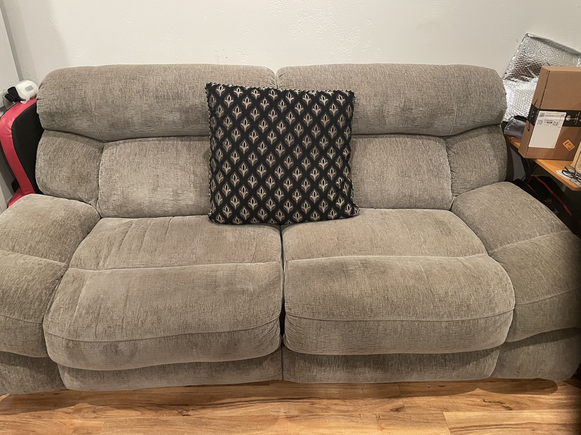 Double-Reclining Sofa