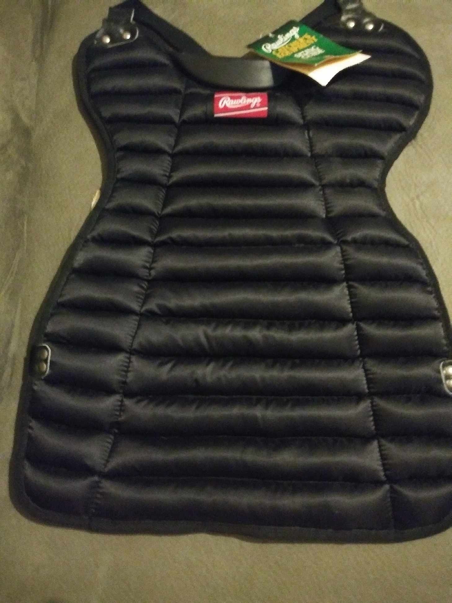 Rawlings catchers equipment protector vest