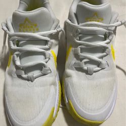 Nike Kid's Star Runner 4 GS Summit White Opti Yellow Sneakers DX7615 101 Size 4Y