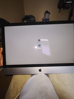 Apple iMac All-in-One Desktop Computer