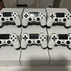 Brand New PS4 Controllers  25 Each 