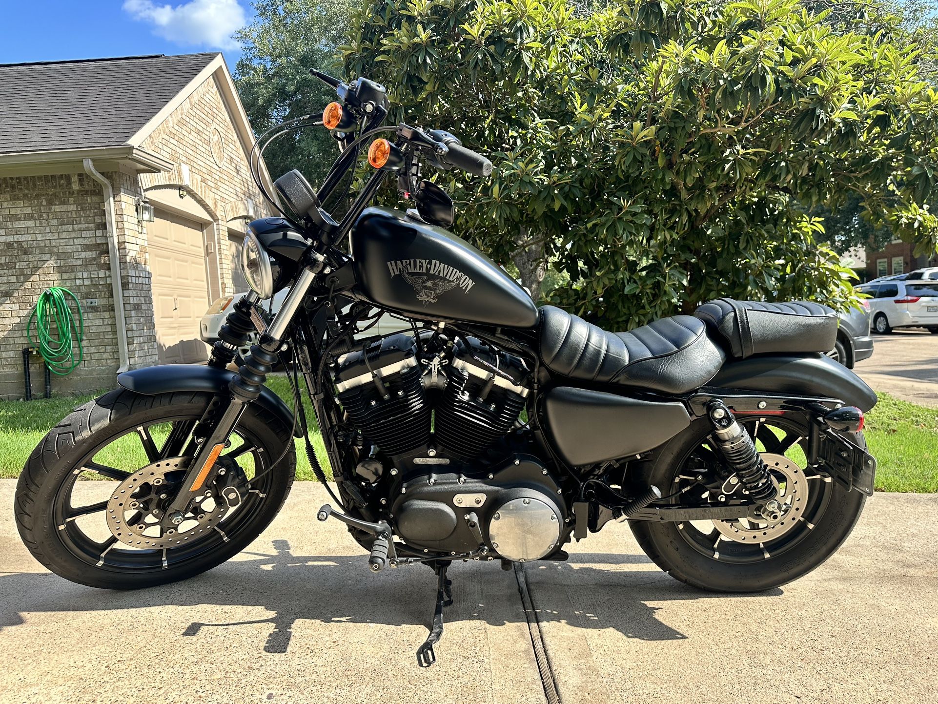 2017 Harley Davidson Iron 883