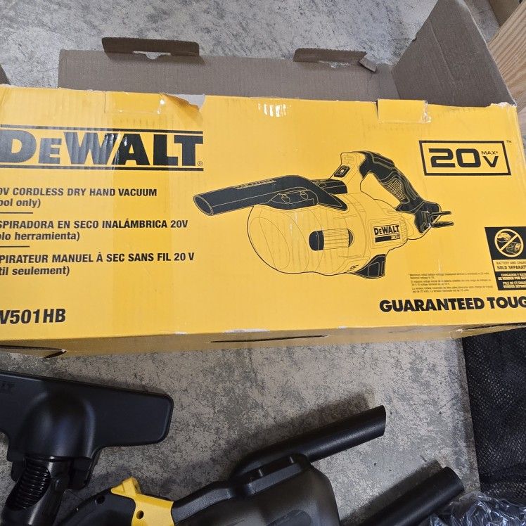 Dewalt Bagless 20V MAX Stick Cordless General Dirt Filter Handheld Vacuum (Tool Only)