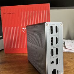 TobenONE Quad Monitor Docking Station