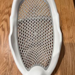 Lulyboo Foldable Baby Bathtub Support - Ideal for Babies Less Than 6 Months Old