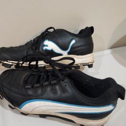 W's PUMA Softball Cleats