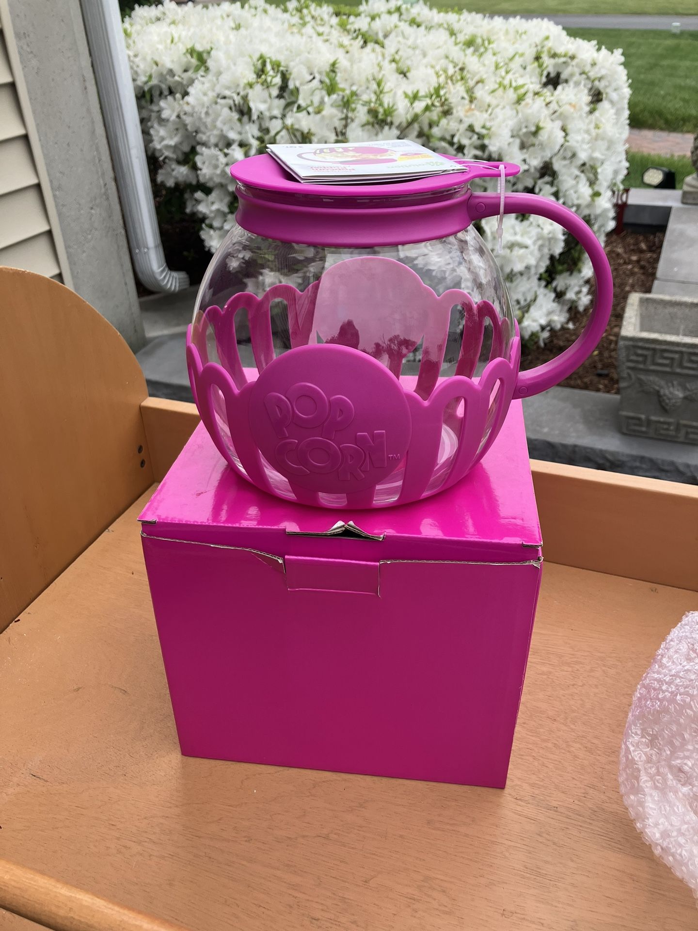 Microwave Popcorn Popper NIB