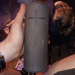 UE Boom 3