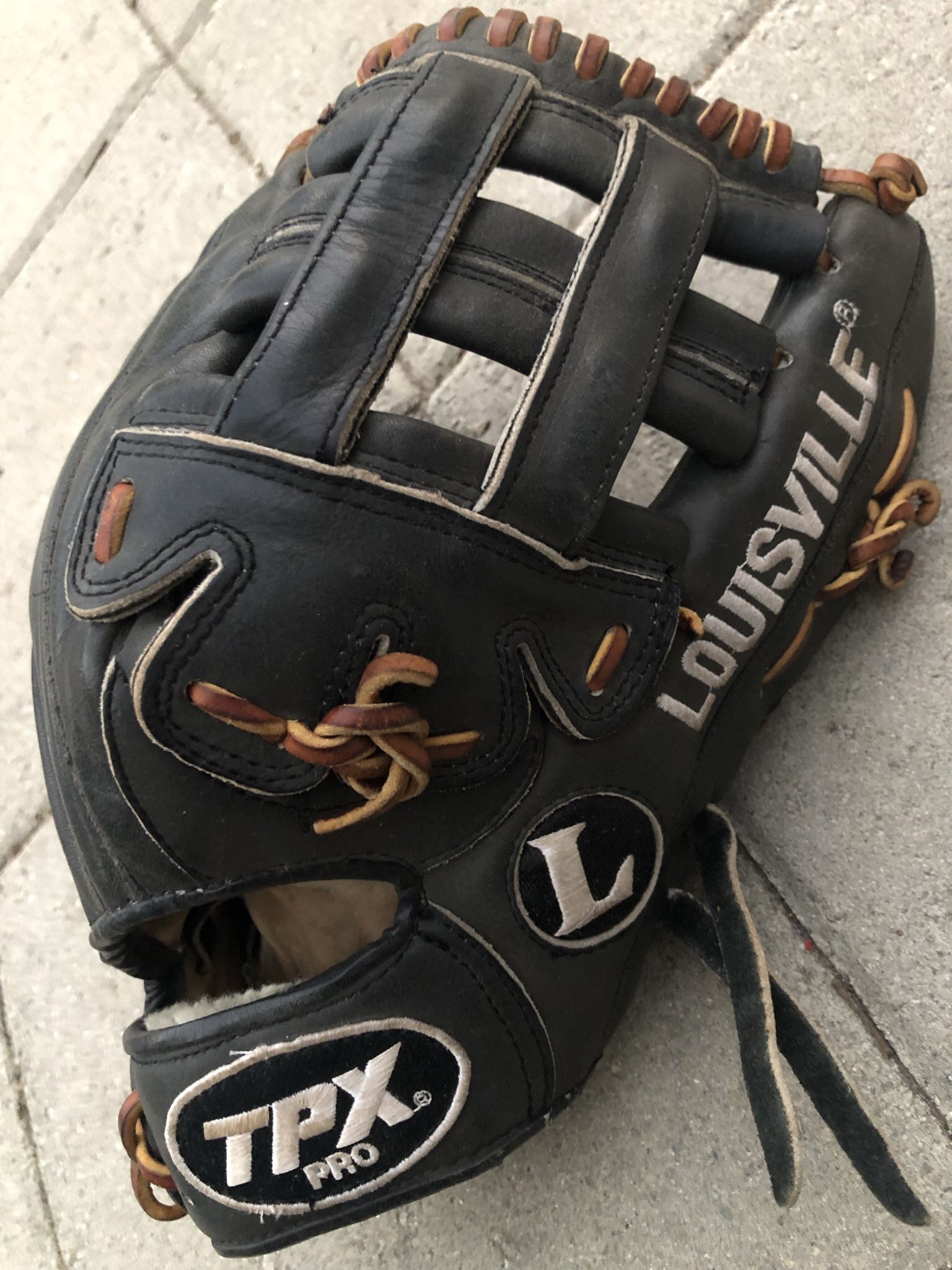 TPX Pro Lousville Slugger Horween USA Leather Quality Baseball Glove Sz 12.5” Have More Equipment 