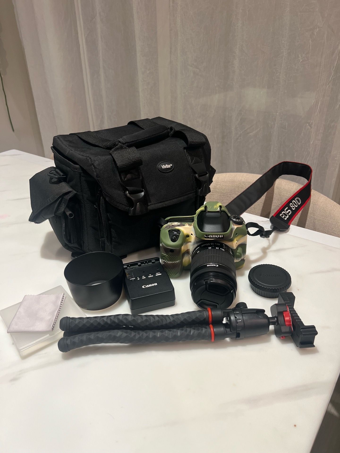 Canon EOS 80D DLSR Camera Bundle