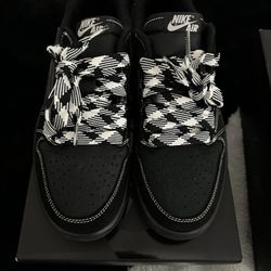 Travis Scott Jordan 1 Phantom