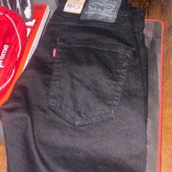 Levi’s 514 Straight Fit 