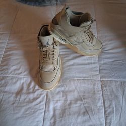 Air Jordan Shoes  1 And 4 'S. 