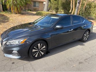 2022 Nissan Altima