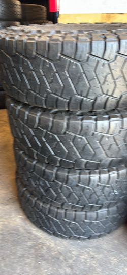 275/60/20 Bfgoodrich All Terrian Ko2 🔥