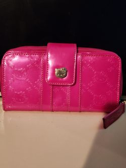 wallet hello kitty $25.00