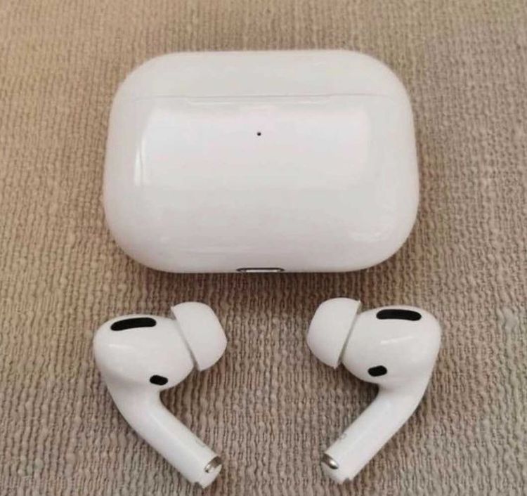 AirPods Pro Style ( Holiday Weekend Sale)