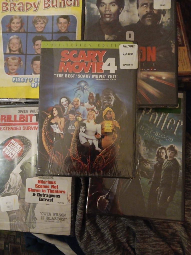 New SCARY MOVIE 4 dvd
