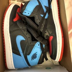 women’s air jordan’s 1 high OG