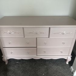 Evolur Aurora 7 Drawer Double Dresser, Dusty Rose color