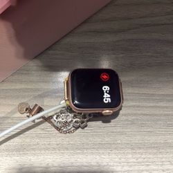 Apple Watch SE  40MM 