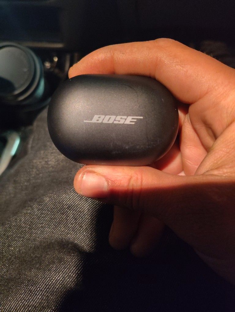 BOSE HEADPHONES