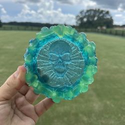 Glow N Dark Skull Ashtray