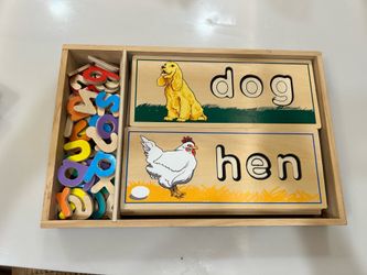 Melissa and Doug see and spell learning toy