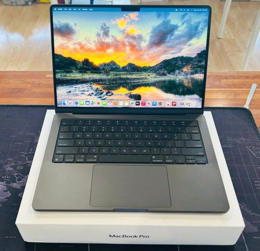 Apple MacBook Pro 2024 M4 PRO 24GB 512GB (Nano Display) with Apple Care+ till 01/03/2026 Open Box New