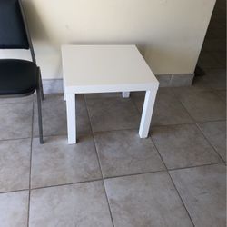 Table/mesita