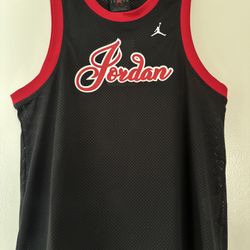 Women’s Michael Jordan 23 Jersey New Size Small