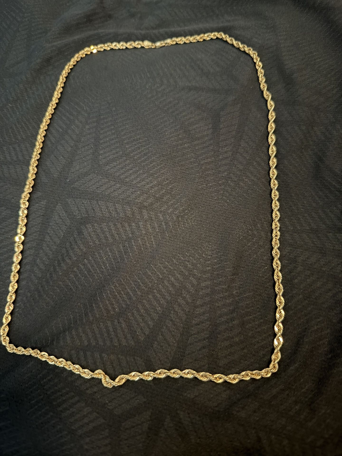 10k GOLD HOLLOW ROPE CHAIN 26” 8 GRAMS