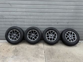 Jeep Tire take offs need gone
