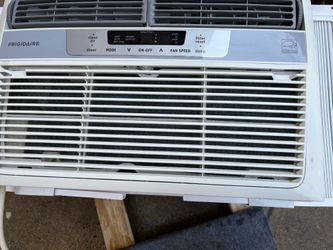 Frigidaire AC air conditioner small