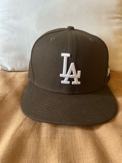 Fitted hat