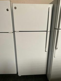 White Top Mount Refrigerator