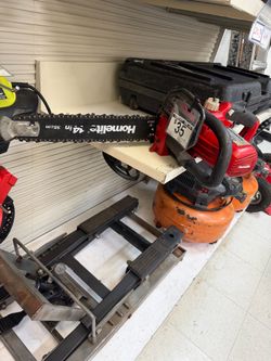 Homelite 14-Inch Gas Chainsaw