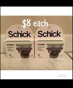 Schick Men Razor Refills $8