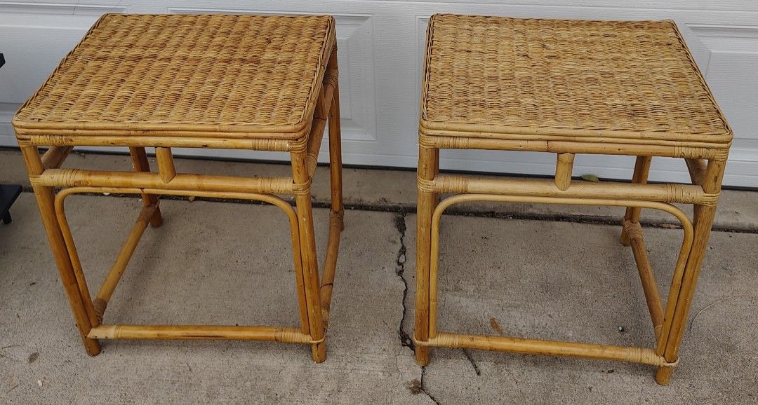 Table Stands (free delivery)