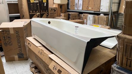 Bootz bathtub