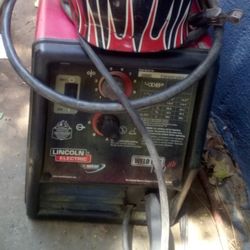 Luncoln Wiredwwd Welding Mahine