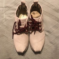 Toms Boots NEW