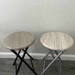 2 Set Wooden stools 