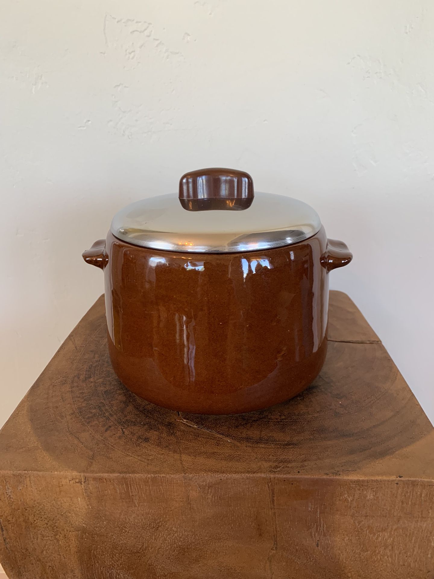 Vintage West Bend Ceramic Bean Pot