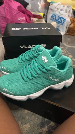 Brand New vlack turf shoes size 6